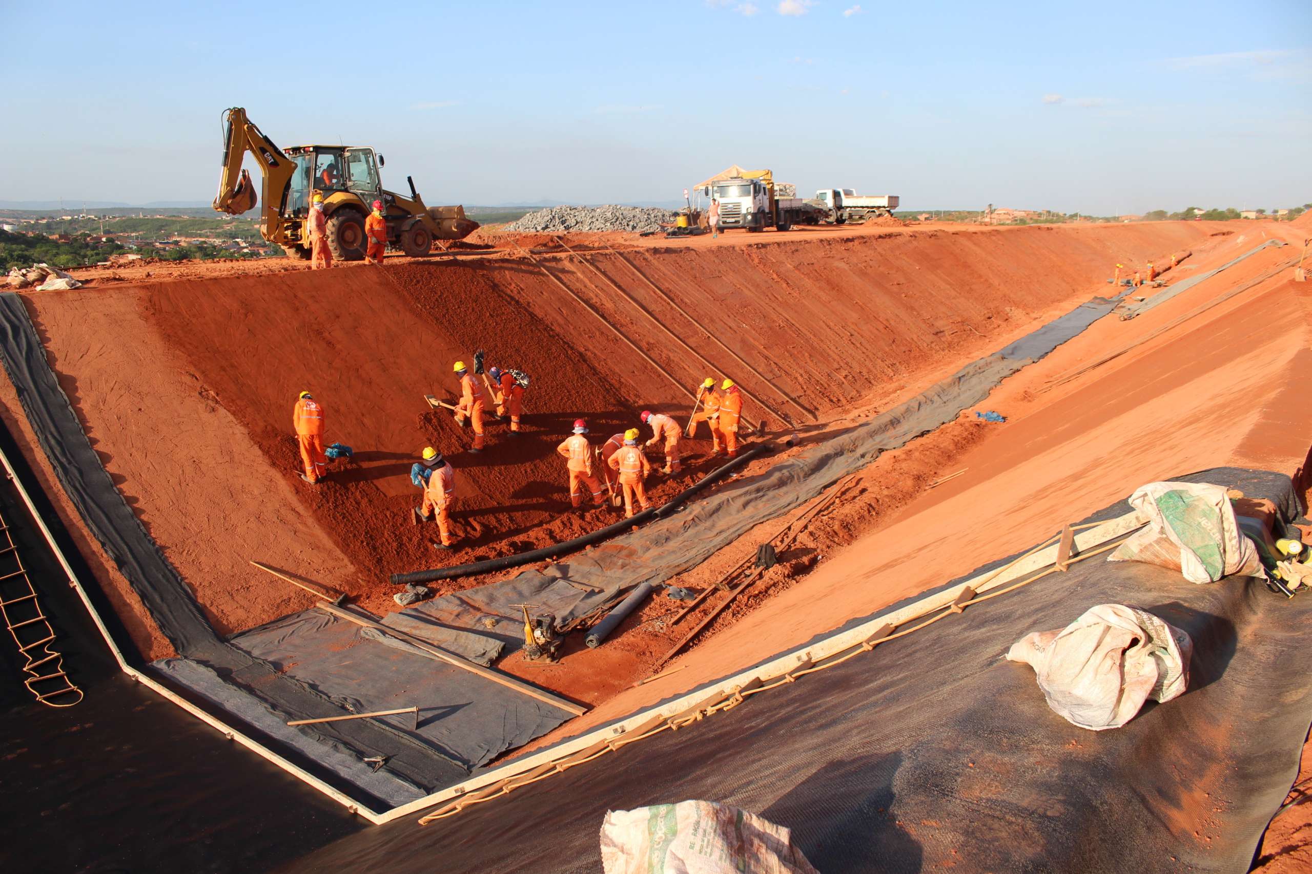 Obras dos lotes 03 e 04 do CAC vão garantir segurança hídrica do Cariri