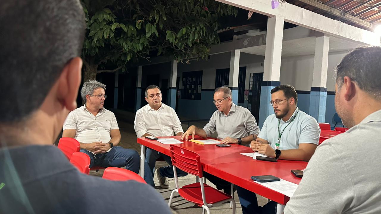 SRH realiza reunião no Crato para dialogar sobre impactos do Cinturão das Águas