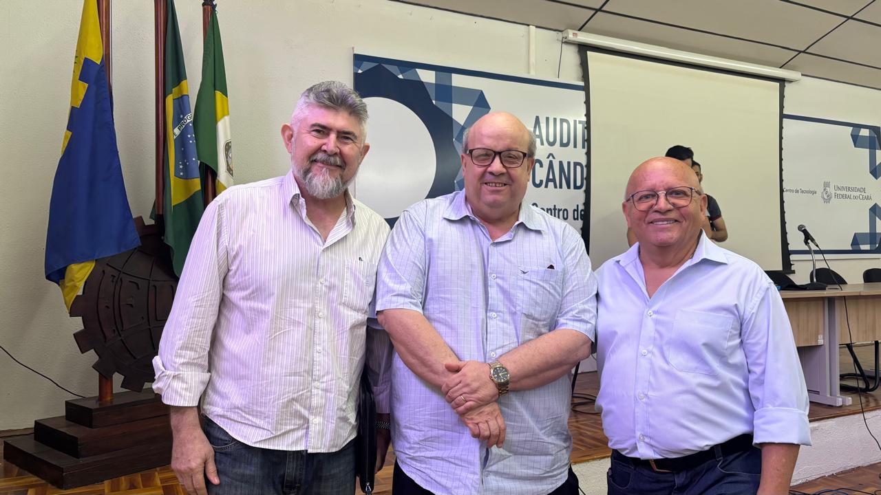 SRH apresenta panorama das principais obras hídricas do Ceará em mesa-redonda na UFC